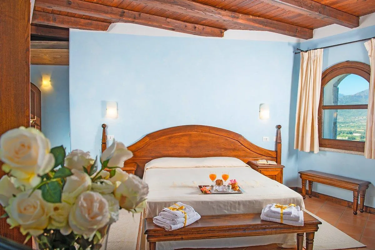 Tenuta Su Vrau Posada 0*,  Olaszország